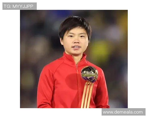 足球明星复古发型女的时尚魅力与个性风格解析